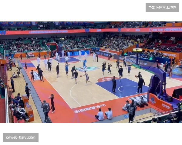 山东高速篮球馆历经多次翻新升级，承载山东男篮多年记忆